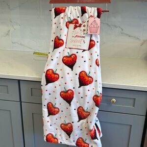 Chocolate Strawberry themed plush throw !!  60x70